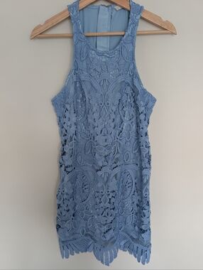 Lovers + Friends Caspian Mini Shift Dress Size Small Blue Lace Sustainable